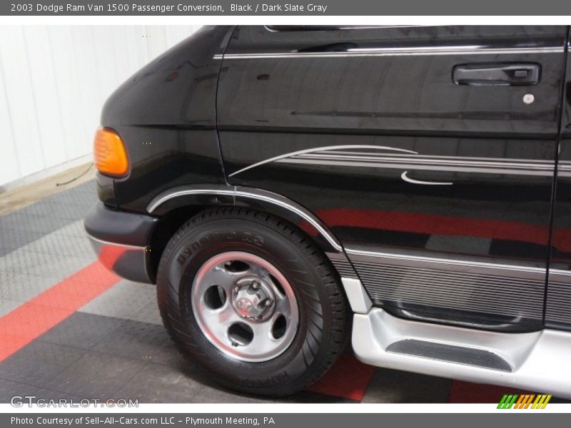Black / Dark Slate Gray 2003 Dodge Ram Van 1500 Passenger Conversion