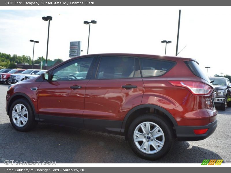 Sunset Metallic / Charcoal Black 2016 Ford Escape S