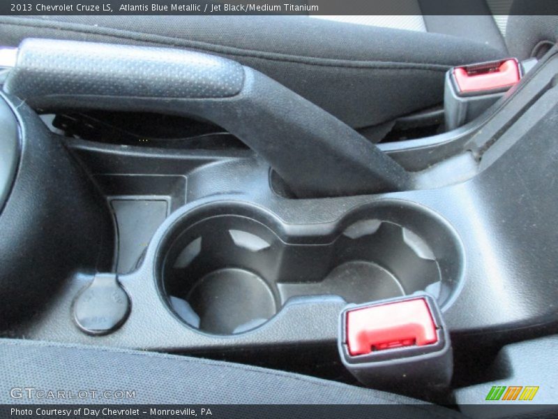 Atlantis Blue Metallic / Jet Black/Medium Titanium 2013 Chevrolet Cruze LS