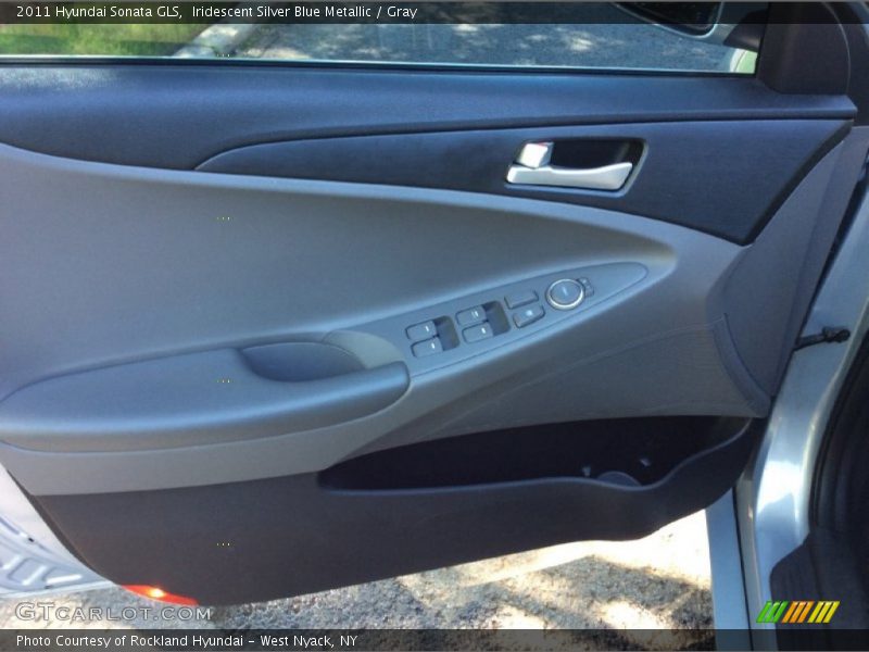 Iridescent Silver Blue Metallic / Gray 2011 Hyundai Sonata GLS