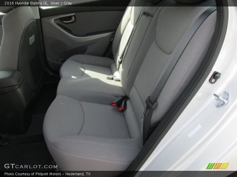Silver / Gray 2016 Hyundai Elantra SE