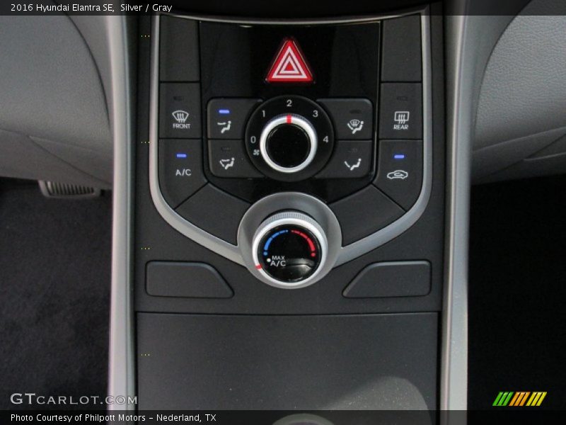 Silver / Gray 2016 Hyundai Elantra SE
