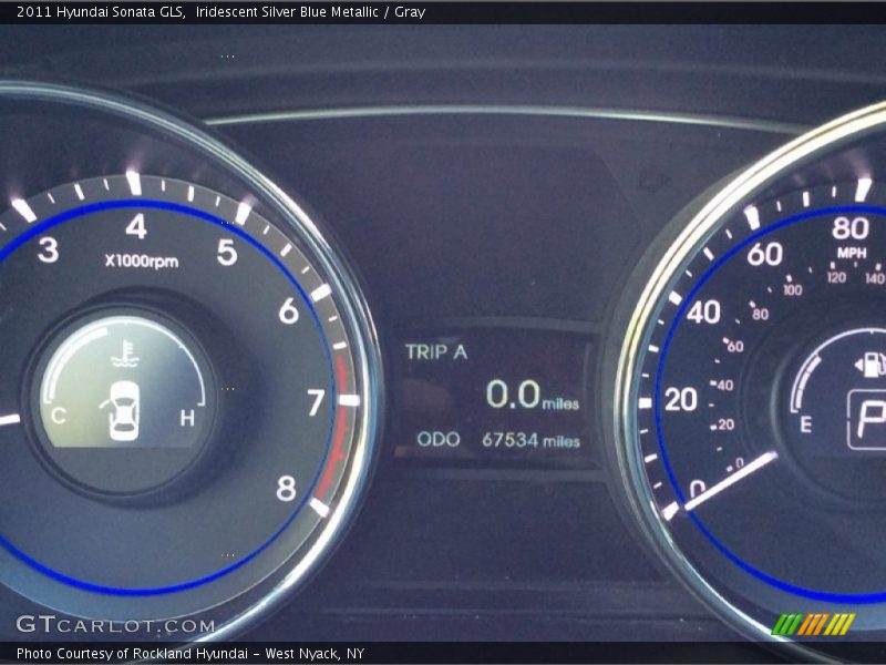 Iridescent Silver Blue Metallic / Gray 2011 Hyundai Sonata GLS