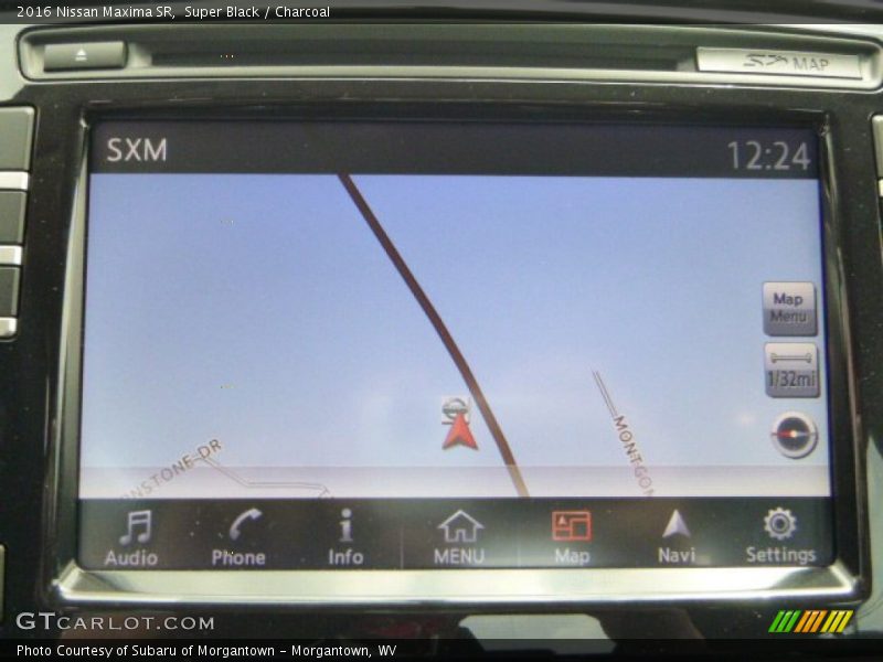 Navigation of 2016 Maxima SR