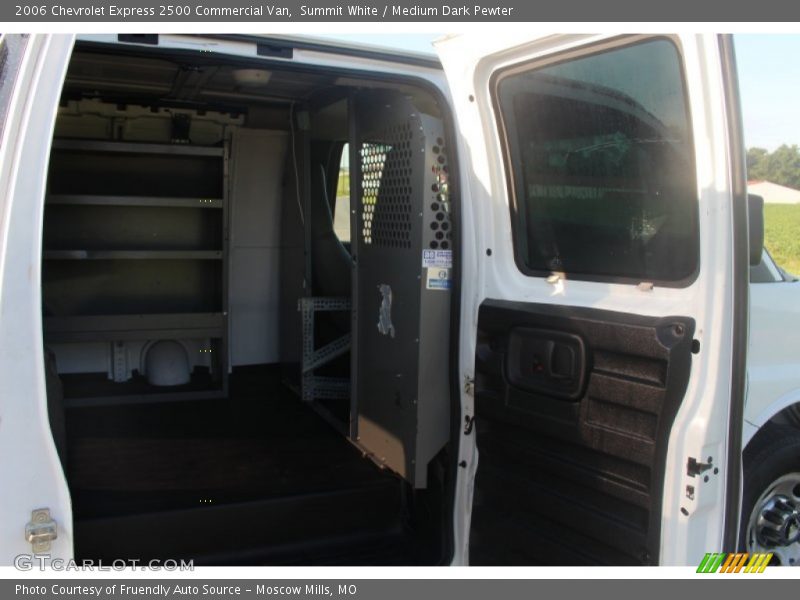 Summit White / Medium Dark Pewter 2006 Chevrolet Express 2500 Commercial Van