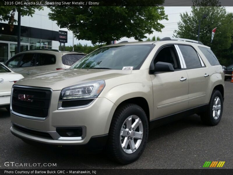 Front 3/4 View of 2016 Acadia SLE