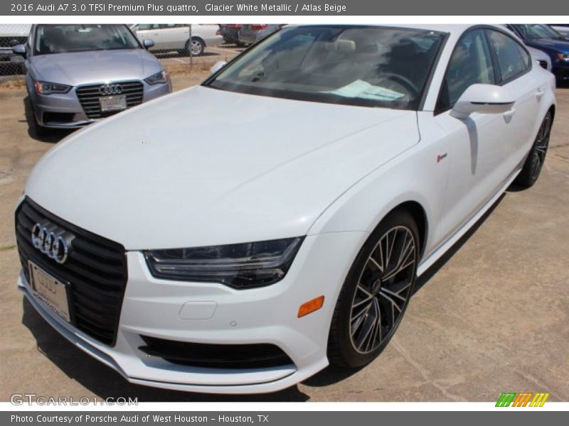 Front 3/4 View of 2016 A7 3.0 TFSI Premium Plus quattro