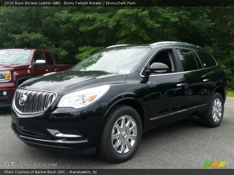 Front 3/4 View of 2016 Enclave Leather AWD