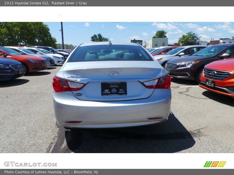 Radiant Silver / Gray 2013 Hyundai Sonata GLS