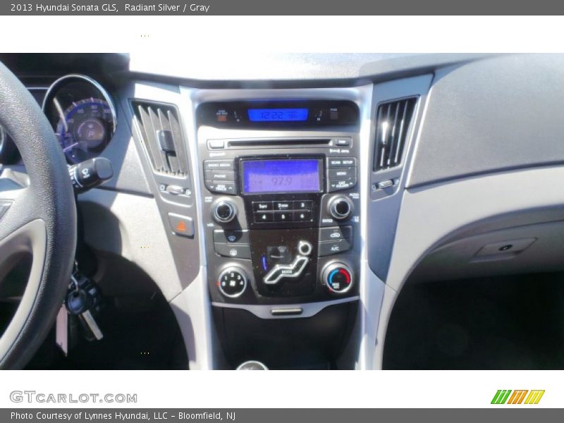 Radiant Silver / Gray 2013 Hyundai Sonata GLS