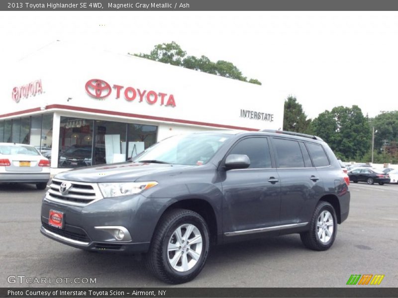 Magnetic Gray Metallic / Ash 2013 Toyota Highlander SE 4WD