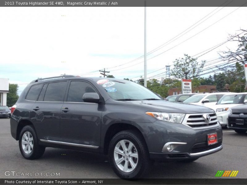 Magnetic Gray Metallic / Ash 2013 Toyota Highlander SE 4WD