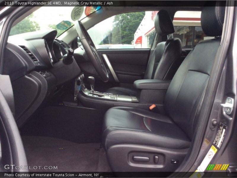 Magnetic Gray Metallic / Ash 2013 Toyota Highlander SE 4WD