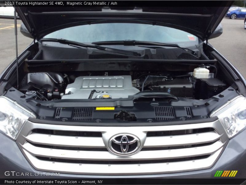 Magnetic Gray Metallic / Ash 2013 Toyota Highlander SE 4WD