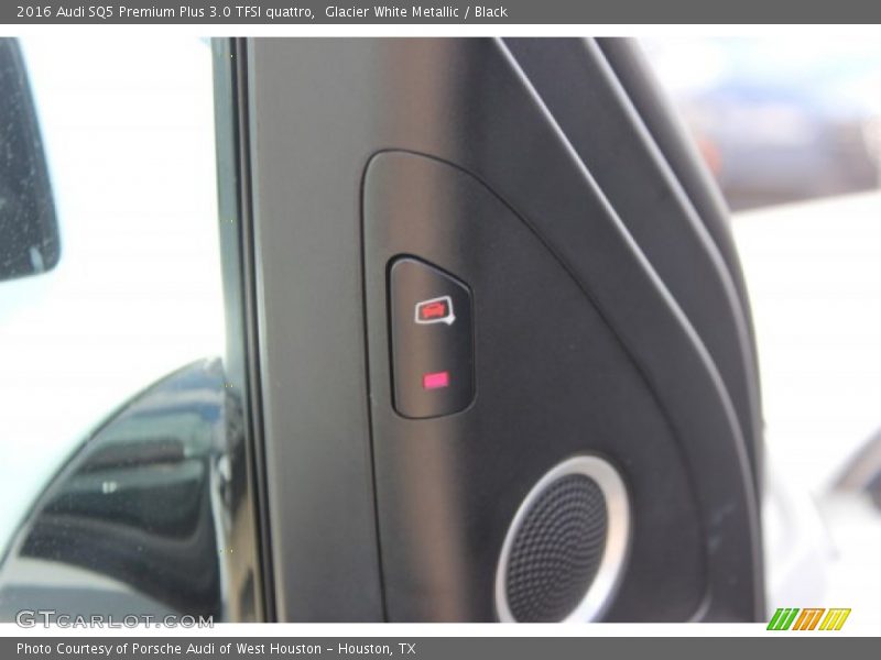 Glacier White Metallic / Black 2016 Audi SQ5 Premium Plus 3.0 TFSI quattro