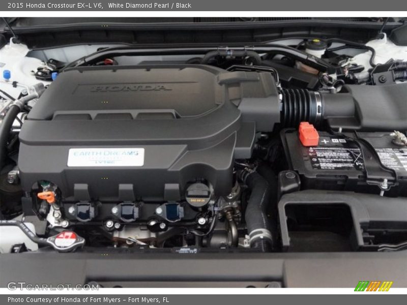 White Diamond Pearl / Black 2015 Honda Crosstour EX-L V6