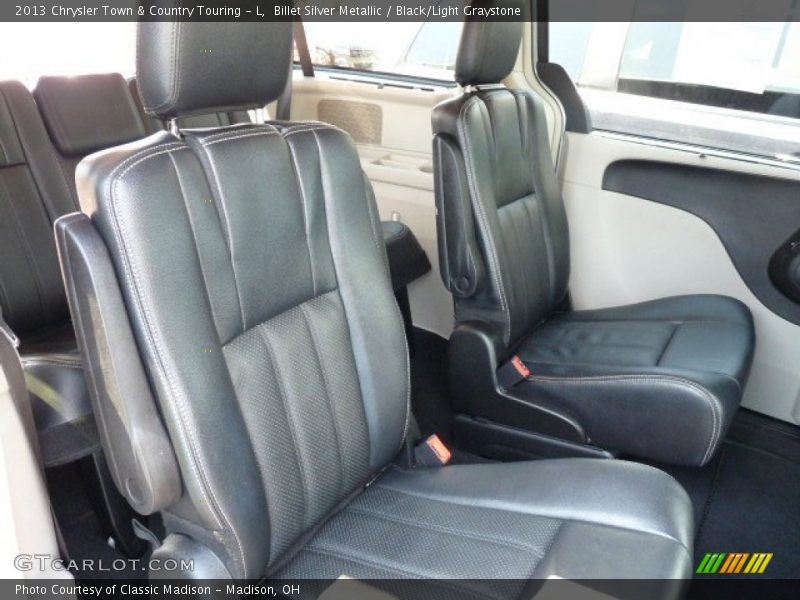 Billet Silver Metallic / Black/Light Graystone 2013 Chrysler Town & Country Touring - L