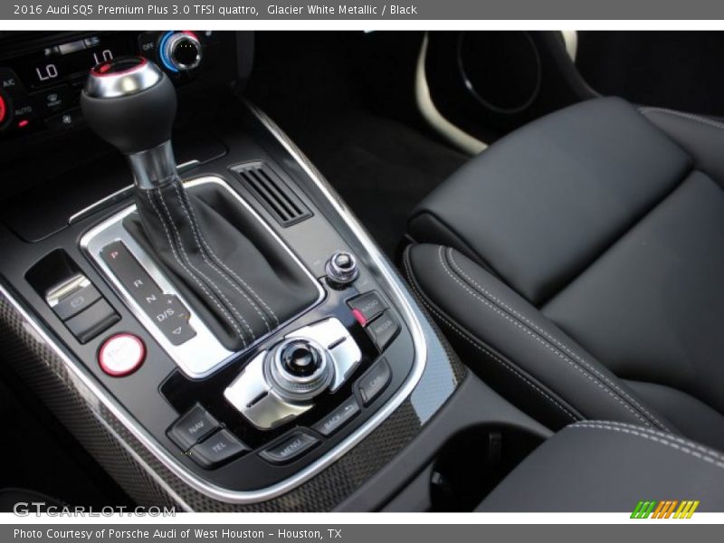 Controls of 2016 SQ5 Premium Plus 3.0 TFSI quattro