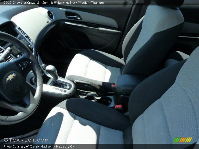 Summit White / Jet Black/Medium Titanium 2012 Chevrolet Cruze LS