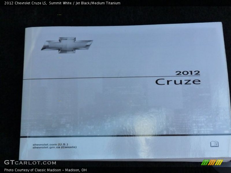 Summit White / Jet Black/Medium Titanium 2012 Chevrolet Cruze LS