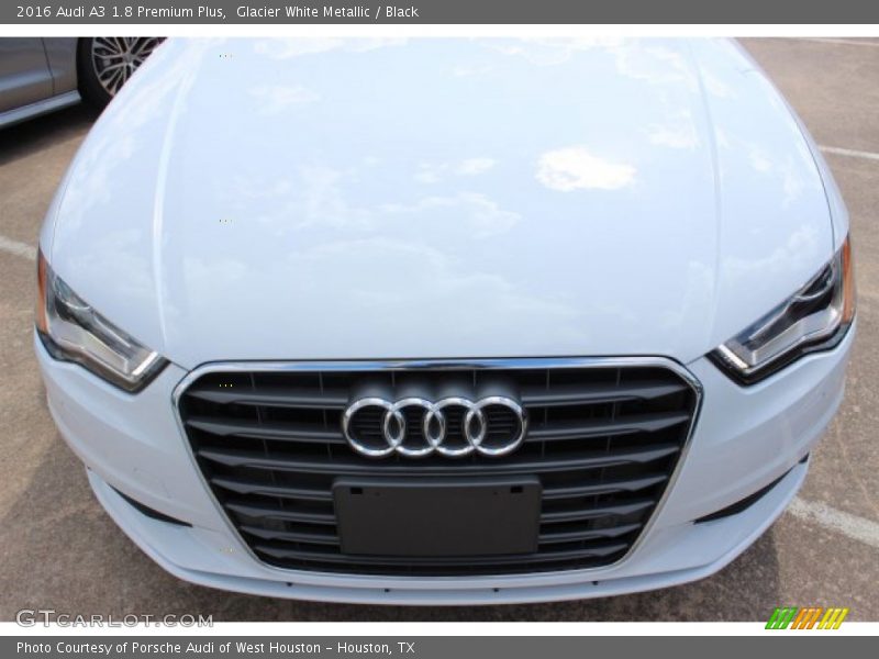 Glacier White Metallic / Black 2016 Audi A3 1.8 Premium Plus