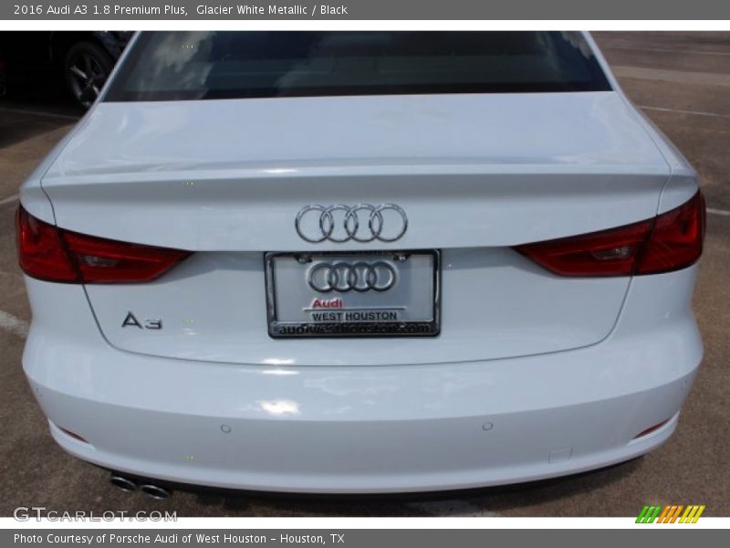 Glacier White Metallic / Black 2016 Audi A3 1.8 Premium Plus