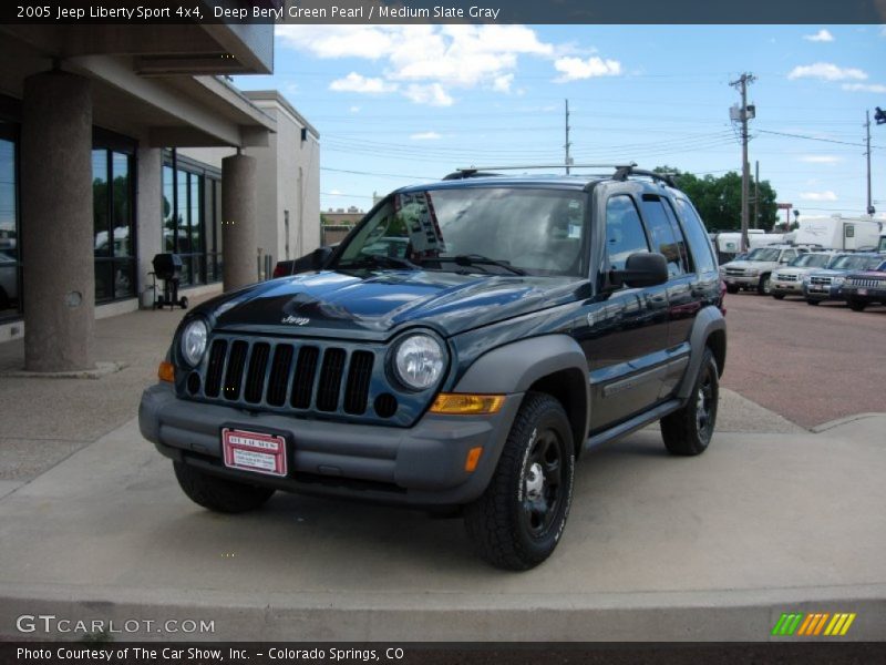 Deep Beryl Green Pearl / Medium Slate Gray 2005 Jeep Liberty Sport 4x4