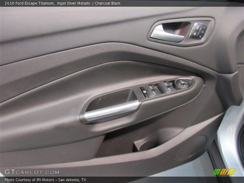 Ingot Silver Metallic / Charcoal Black 2016 Ford Escape Titanium