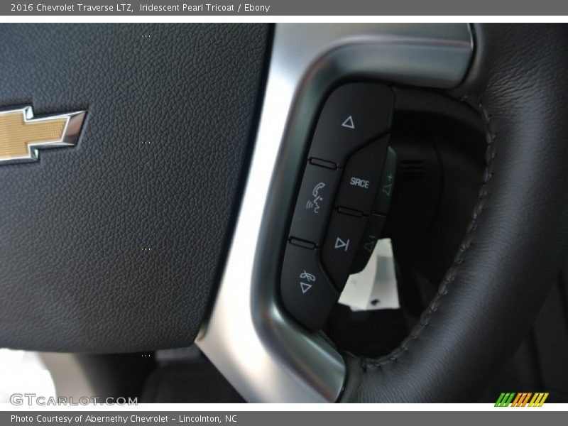 Iridescent Pearl Tricoat / Ebony 2016 Chevrolet Traverse LTZ