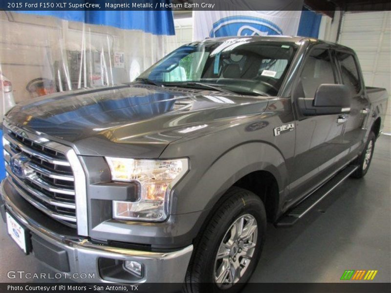 Magnetic Metallic / Medium Earth Gray 2015 Ford F150 XLT SuperCrew