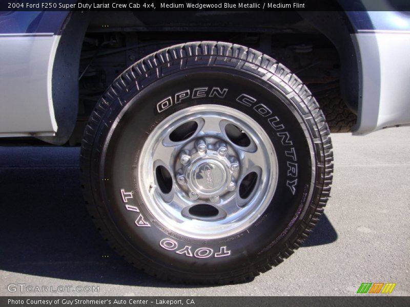 Medium Wedgewood Blue Metallic / Medium Flint 2004 Ford F250 Super Duty Lariat Crew Cab 4x4