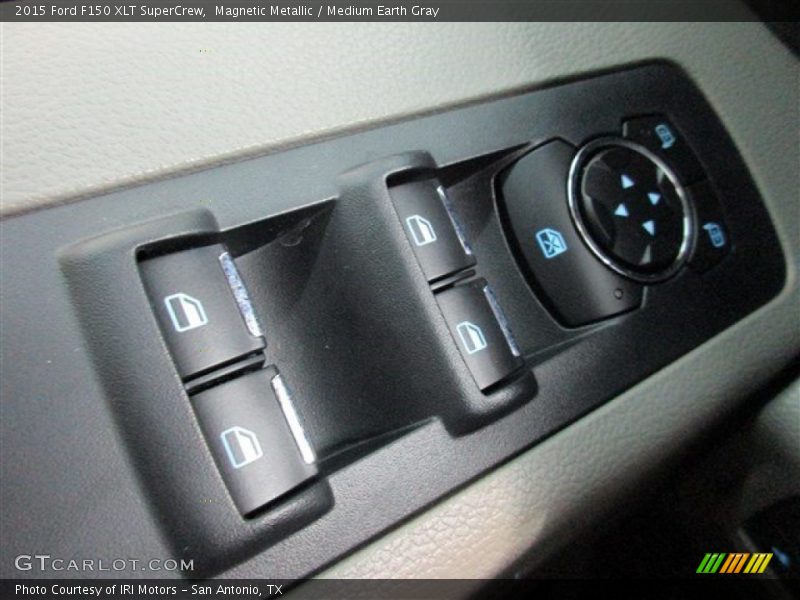 Magnetic Metallic / Medium Earth Gray 2015 Ford F150 XLT SuperCrew