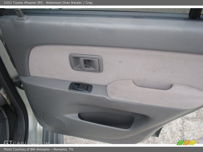 Millennium Silver Metallic / Gray 2001 Toyota 4Runner SR5
