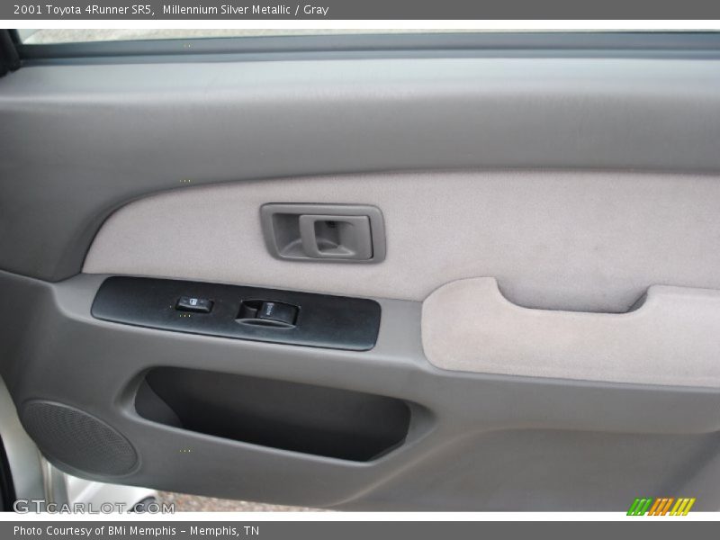 Millennium Silver Metallic / Gray 2001 Toyota 4Runner SR5