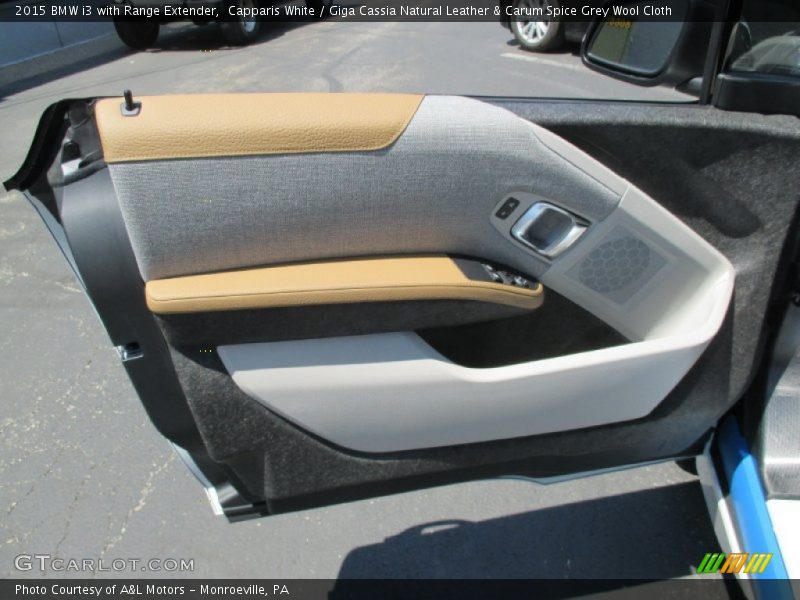 Capparis White / Giga Cassia Natural Leather & Carum Spice Grey Wool Cloth 2015 BMW i3 with Range Extender