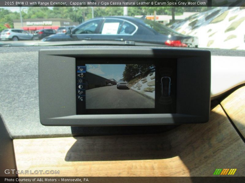Capparis White / Giga Cassia Natural Leather & Carum Spice Grey Wool Cloth 2015 BMW i3 with Range Extender