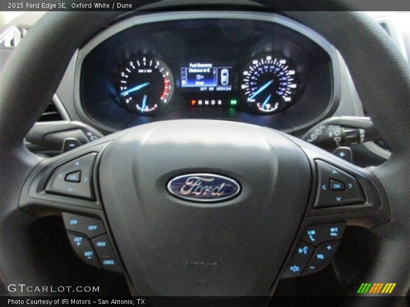 Oxford White / Dune 2015 Ford Edge SE
