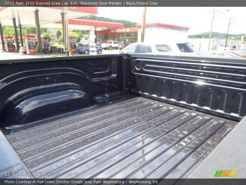 Maximum Steel Metallic / Black/Diesel Gray 2015 Ram 1500 Express Crew Cab 4x4