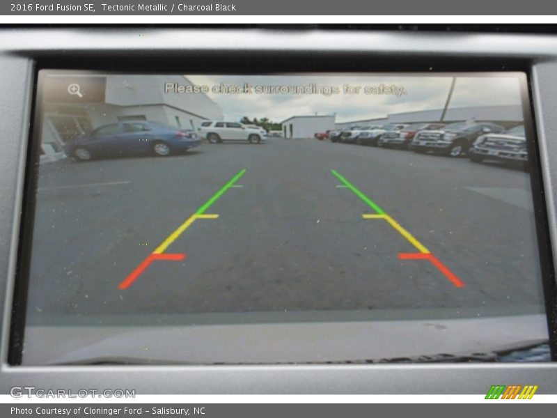 Tectonic Metallic / Charcoal Black 2016 Ford Fusion SE