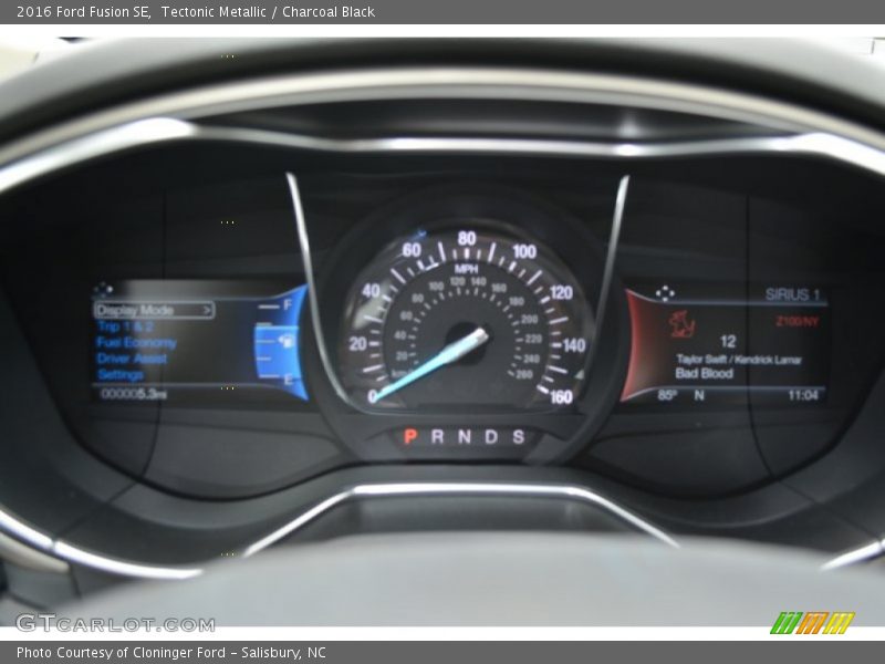 Tectonic Metallic / Charcoal Black 2016 Ford Fusion SE