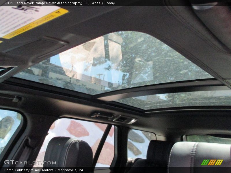 Fuji White / Ebony 2015 Land Rover Range Rover Autobiography