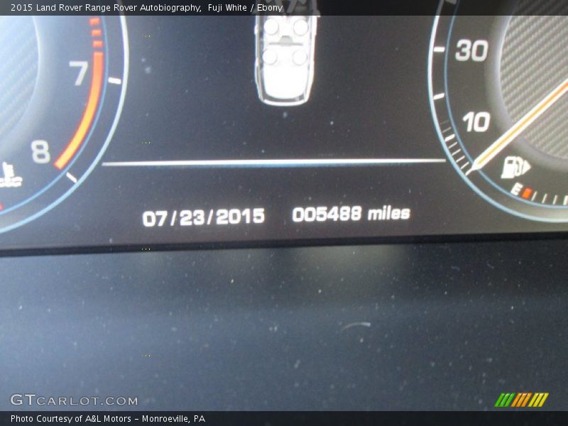 Fuji White / Ebony 2015 Land Rover Range Rover Autobiography