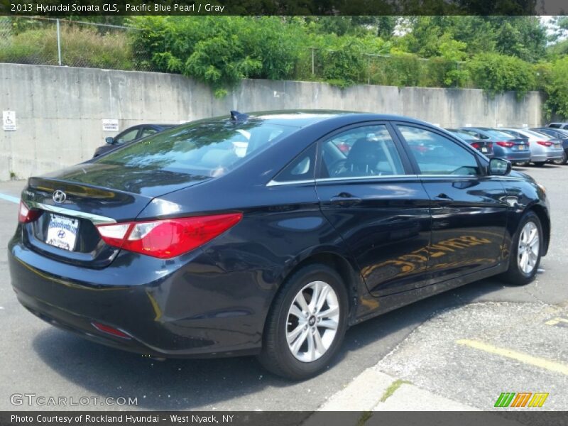 Pacific Blue Pearl / Gray 2013 Hyundai Sonata GLS