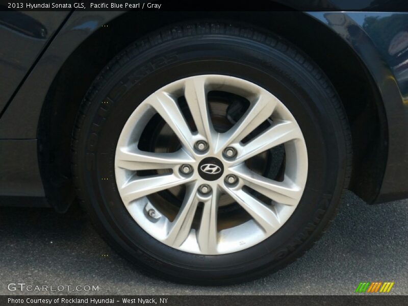 Pacific Blue Pearl / Gray 2013 Hyundai Sonata GLS