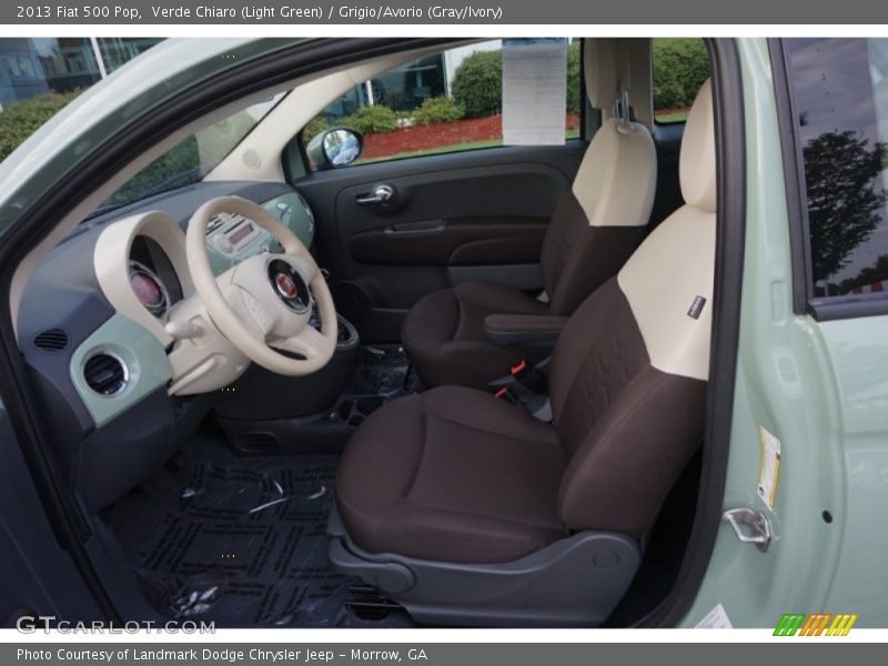 Verde Chiaro (Light Green) / Grigio/Avorio (Gray/Ivory) 2013 Fiat 500 Pop
