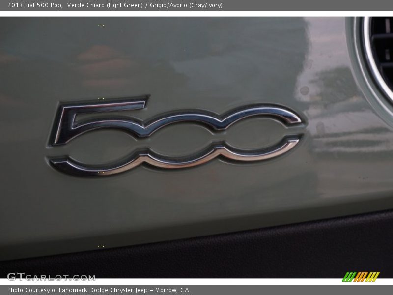 Verde Chiaro (Light Green) / Grigio/Avorio (Gray/Ivory) 2013 Fiat 500 Pop