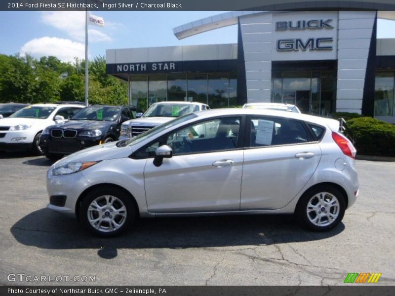 Ingot Silver / Charcoal Black 2014 Ford Fiesta SE Hatchback