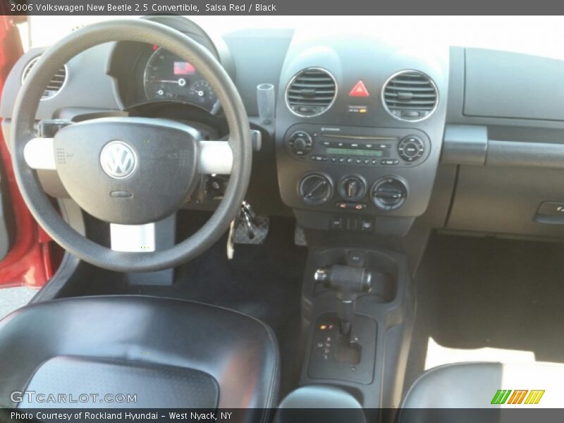 Salsa Red / Black 2006 Volkswagen New Beetle 2.5 Convertible