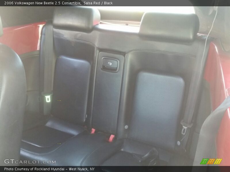 Salsa Red / Black 2006 Volkswagen New Beetle 2.5 Convertible