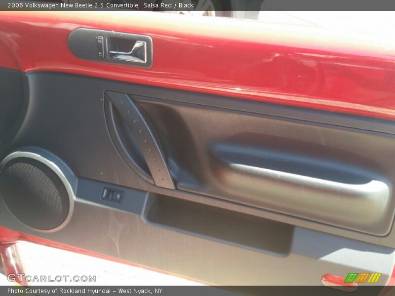 Salsa Red / Black 2006 Volkswagen New Beetle 2.5 Convertible